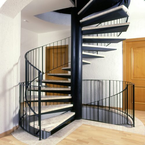 Botticino Fiorito Treppe